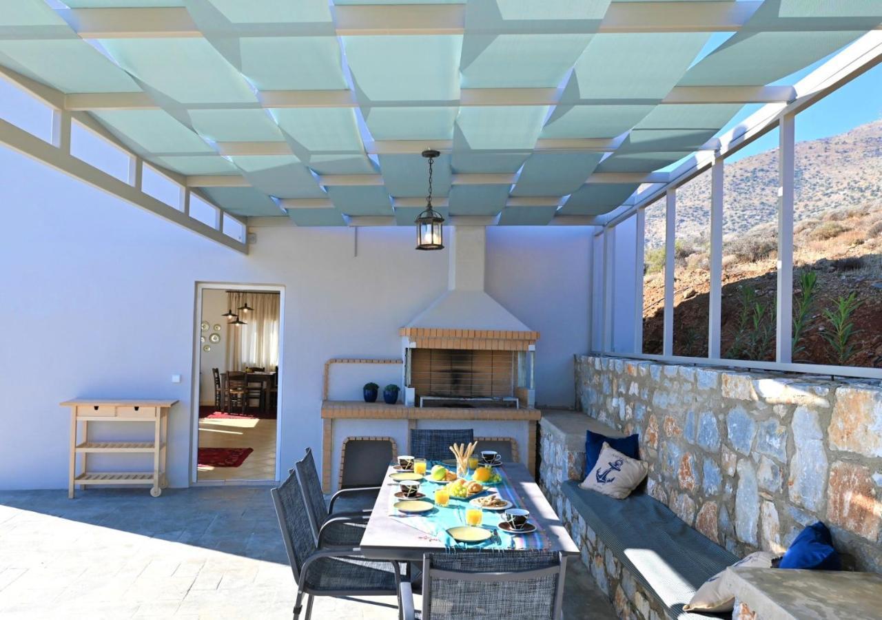 Tranquil Sea View Villa With Private Pool, Just 2Km From The Beach! Agia Galini  Bagian luar foto
